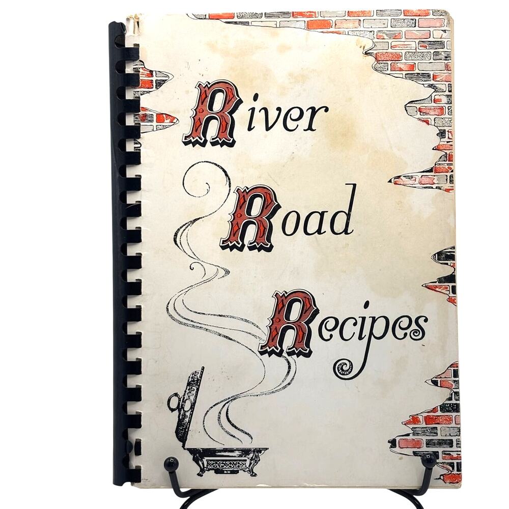 VTG 1977 River Road Recipes, Junior League Baton Rouge, LA Cookbook, Spiral, PB